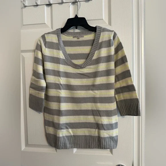 Gap Striped Sweater - Picture 1 of 3
